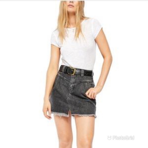 NWT FREE PEOPLE Distressed Sanded Black Jean Skirt Size 24 - Picture 3 of 9